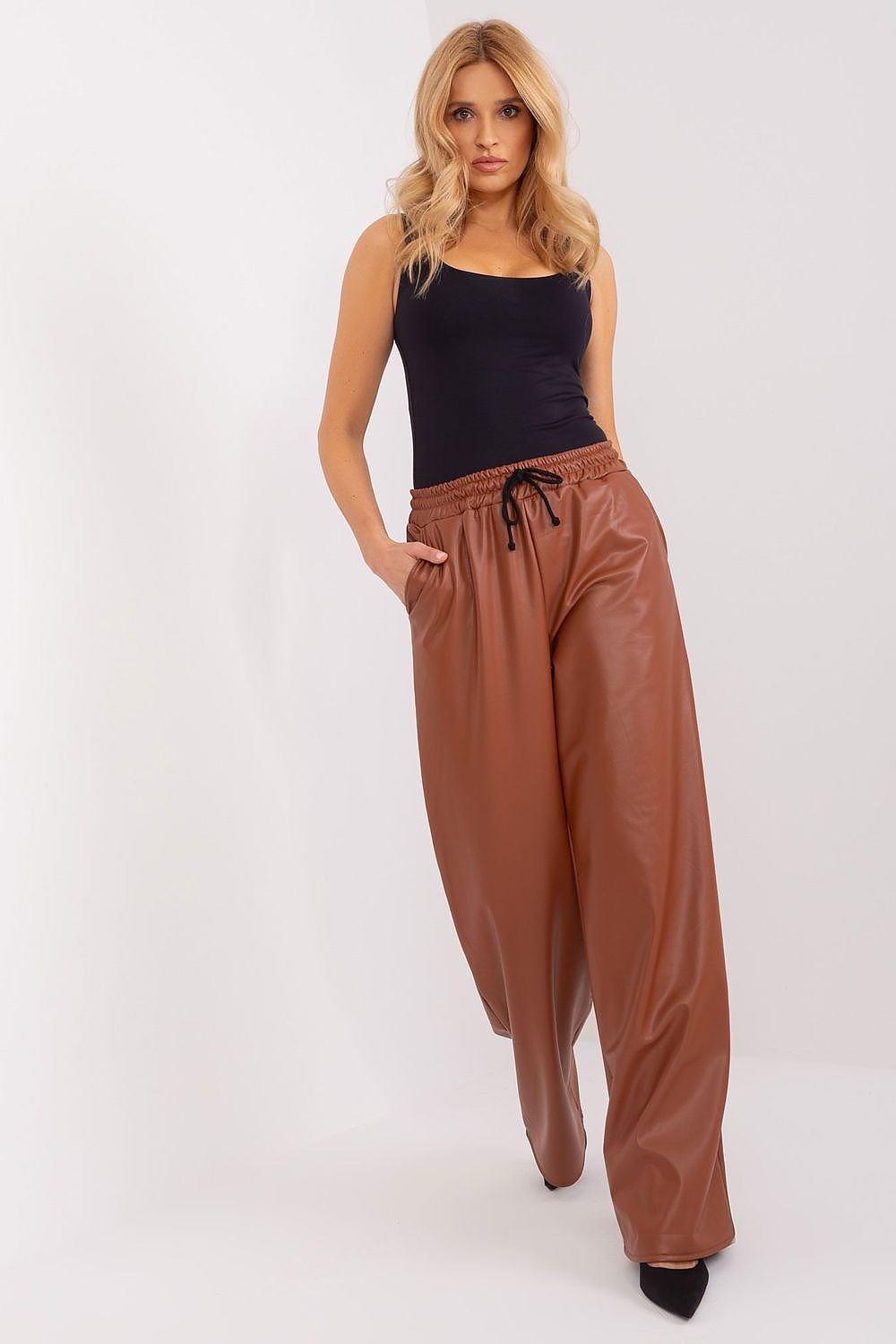 Pantaloni lunghi model 191565 Lakerta