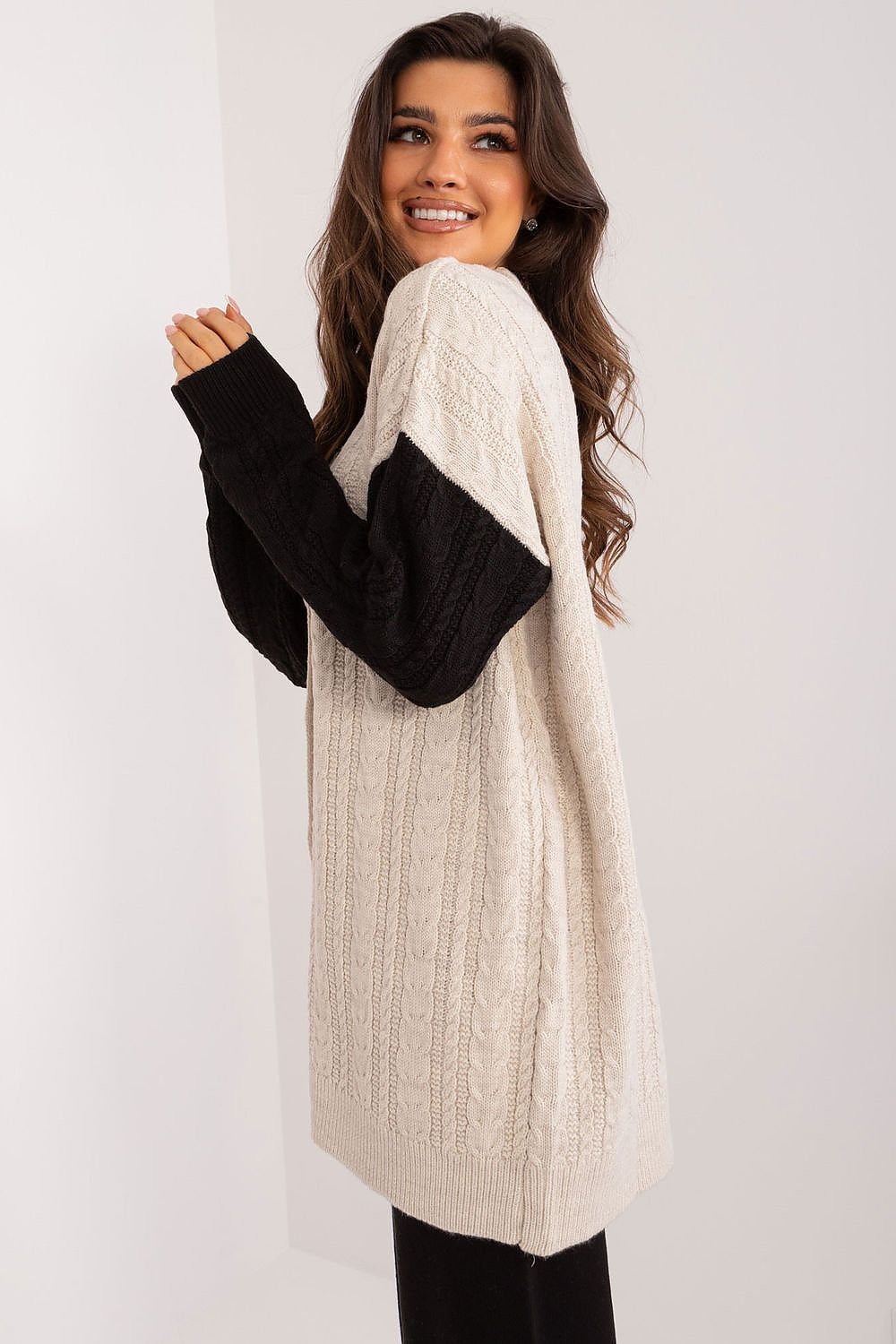 Cardigan model 196764 Badu